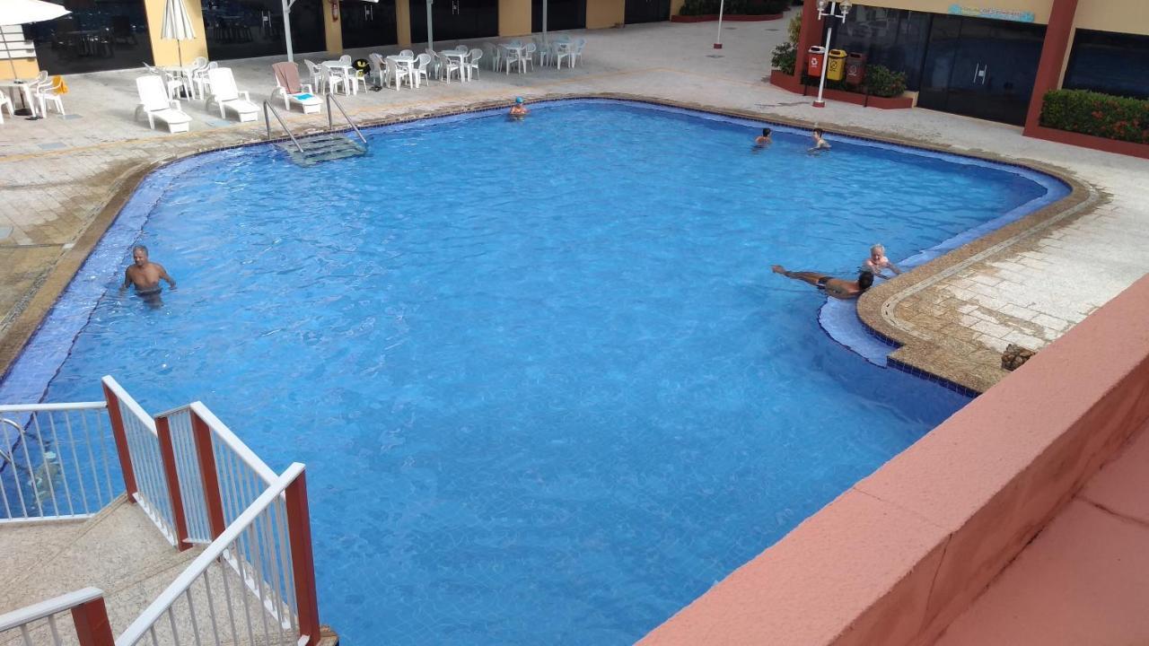 Caldas Novas - Flat Parque Das Aguas Quentes - As Piscinas Mais Quentes De Caldas!! Extérieur photo