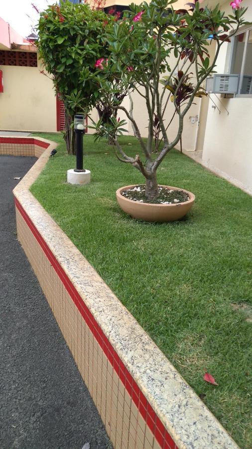 Caldas Novas - Flat Parque Das Aguas Quentes - As Piscinas Mais Quentes De Caldas!! Extérieur photo
